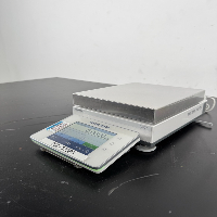 Mettler Toledo XSR6001S Digital Scale image 1